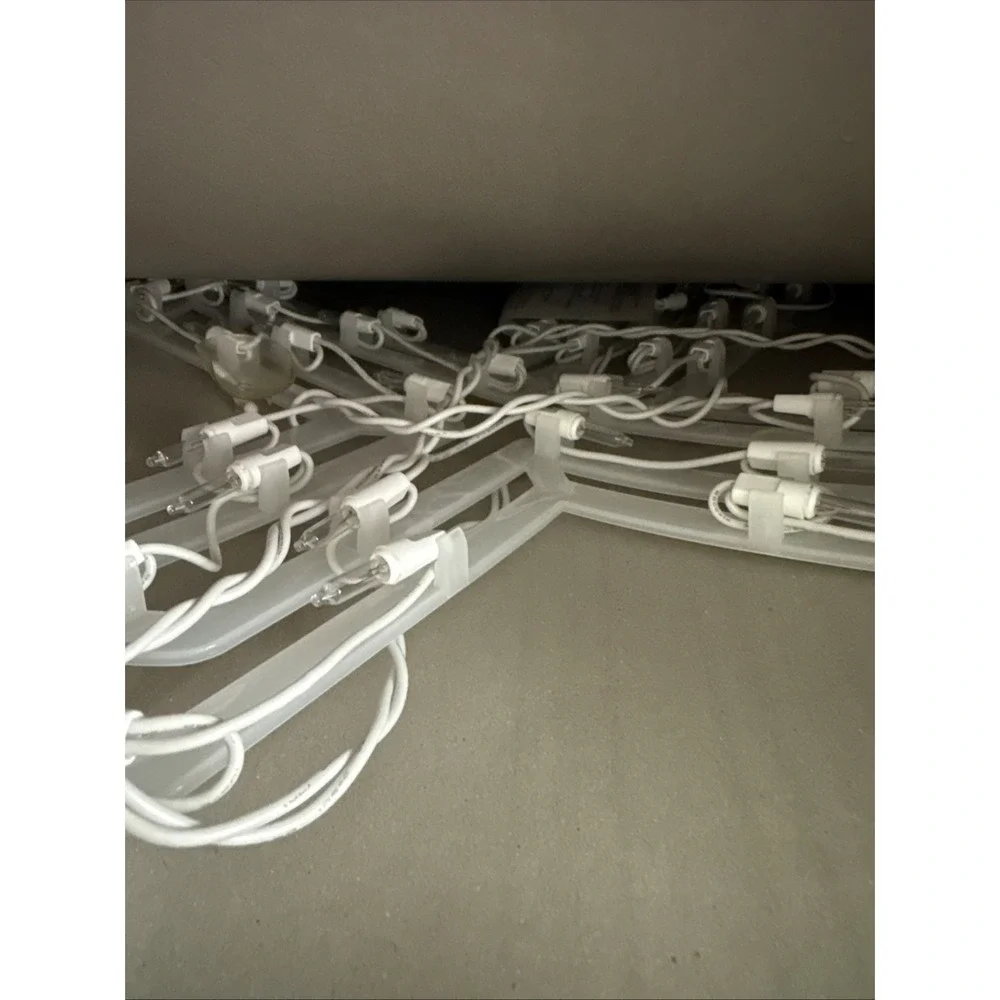 2007 Indoor/Outdoor Lighted Cross Decoration Impact Christmas Holiday White